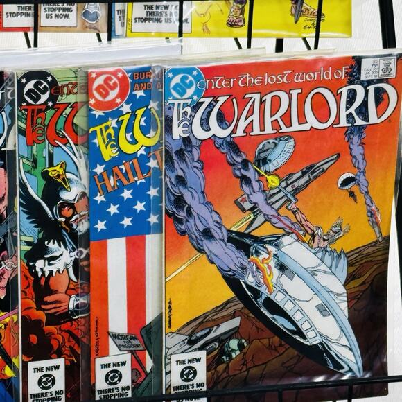 Enter The Lost World Of The WARLORD 64-79 81-85 Lot DC Comics Mike Grell - Picture 5 of 7